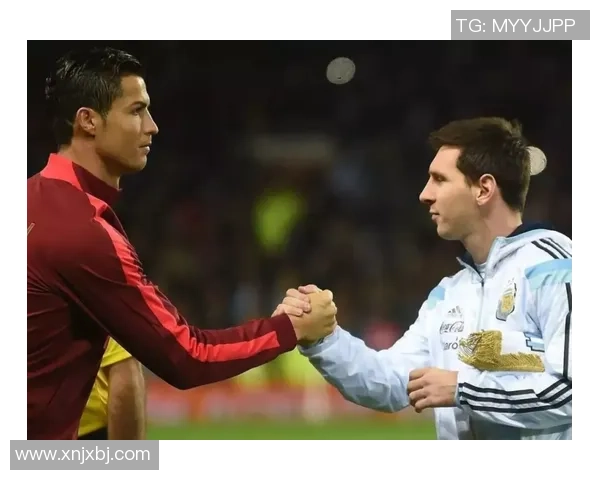 球星传奇：从梅西到C罗，解读足球的辉煌与未来